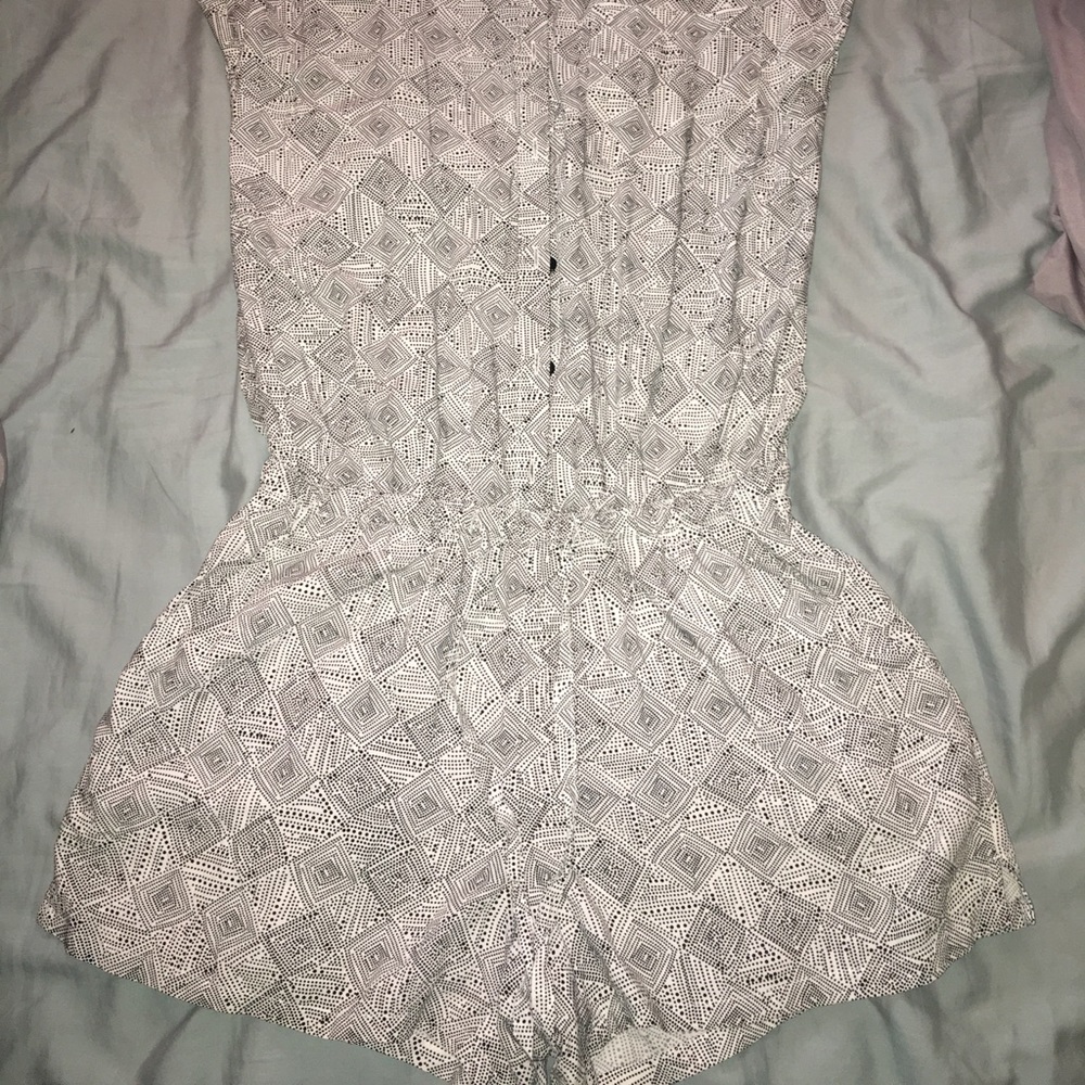 Jumpsuit - Picture 2 of 3